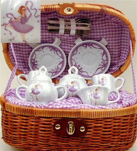 Reutter Porzellan Alice in Wonderland Tea Set for 4 with Picnic Basket